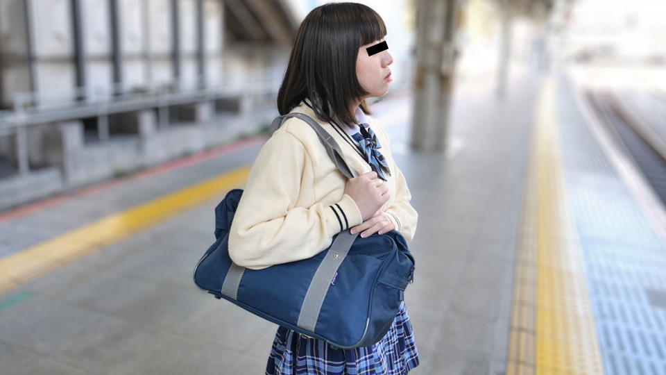 10musume 030125_01 鲜嫩制服娘惨遭狩猎，成熟肉体任人采摘 海报