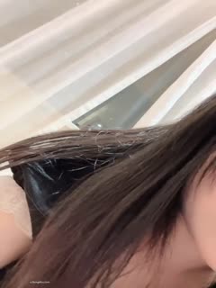 #京鱼儿 19岁童颜巨乳少女~吃网友鸡巴给你看 海报